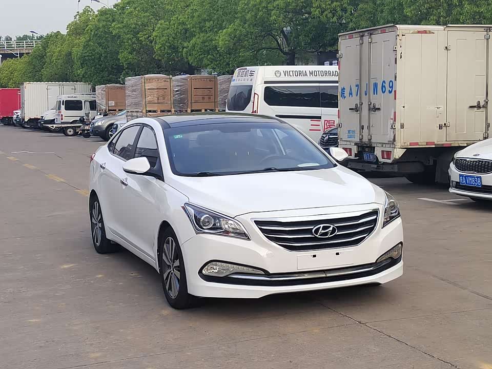 Hyundai Name picture