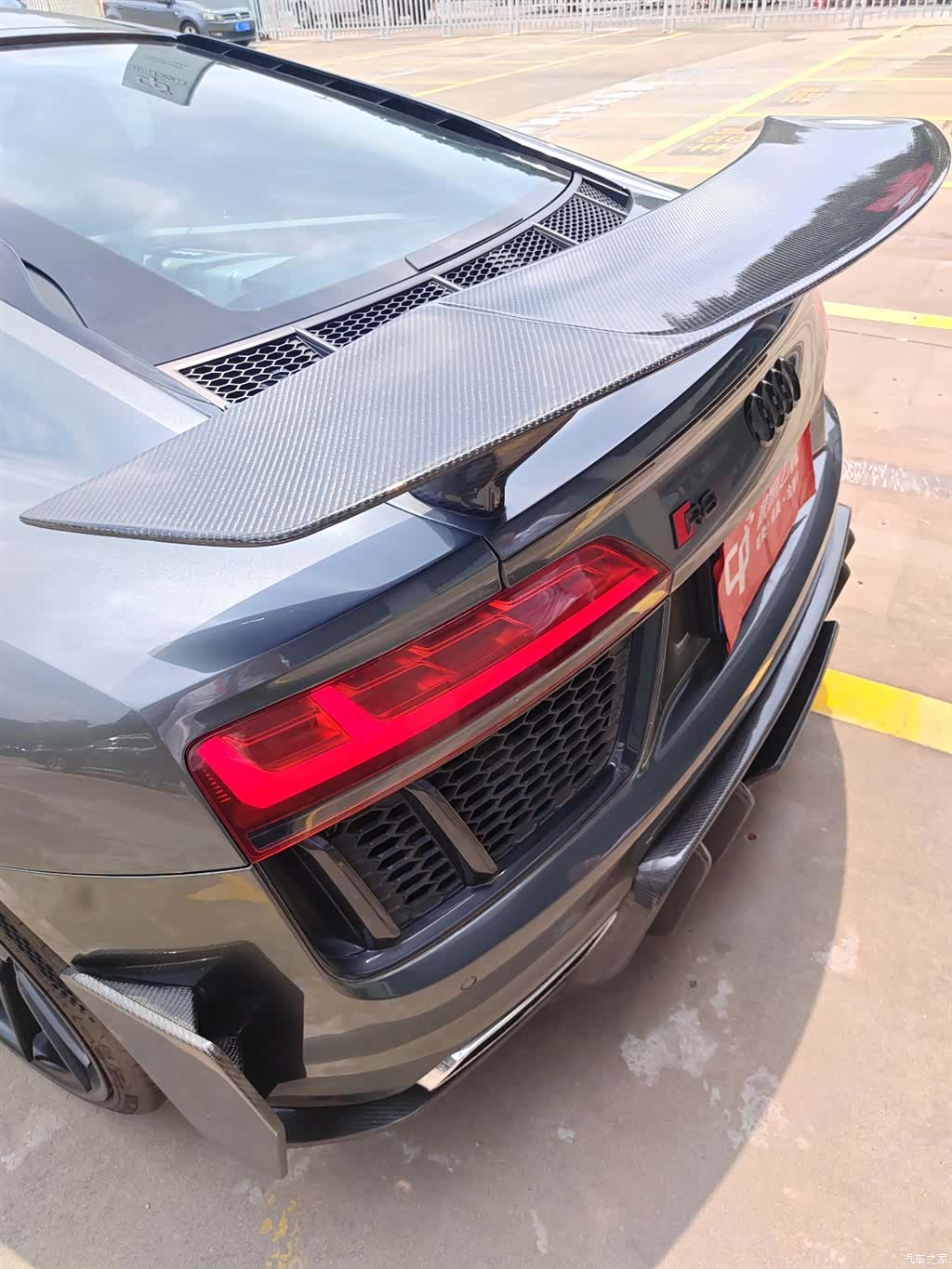Audi R8, 2018 9
