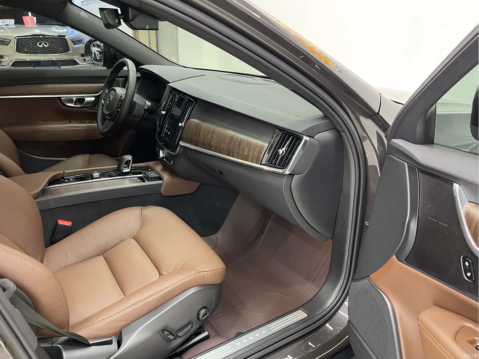 Volvo V90, 2025 13