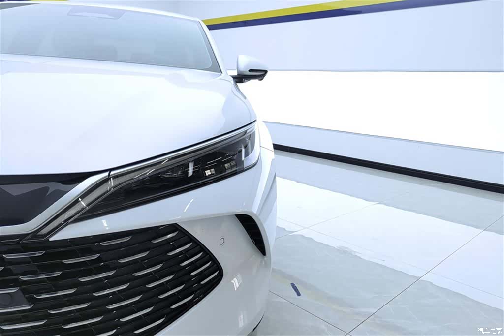 BYD Qin, 2025 все фото