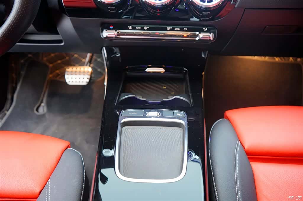 Mercedes-Benz A-Class, 2025 19