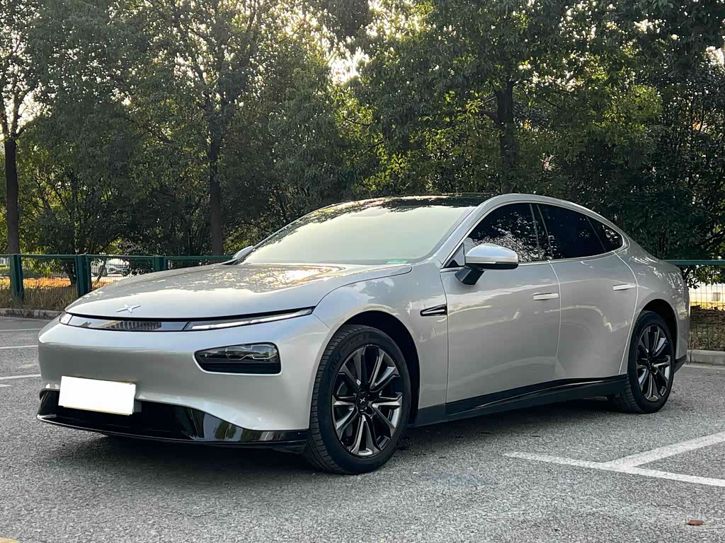 Xpeng P7
