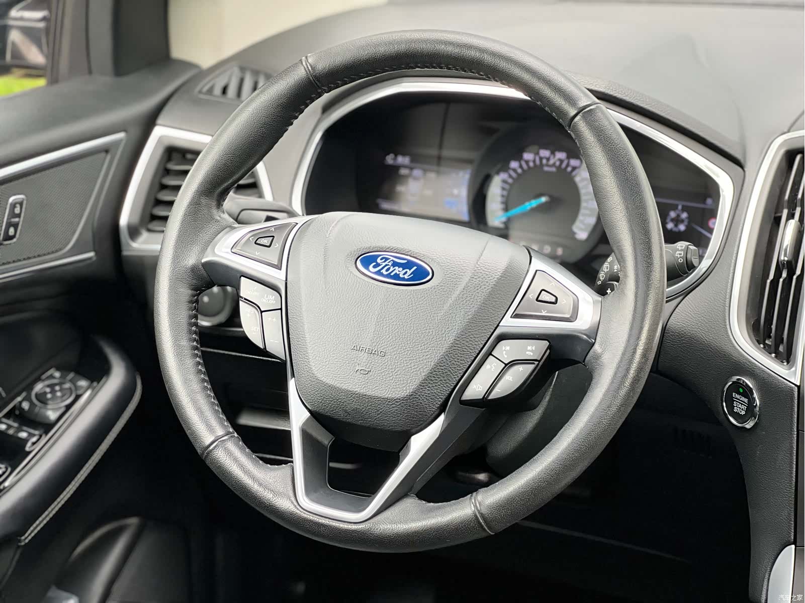 Ford Edge, 2016 11