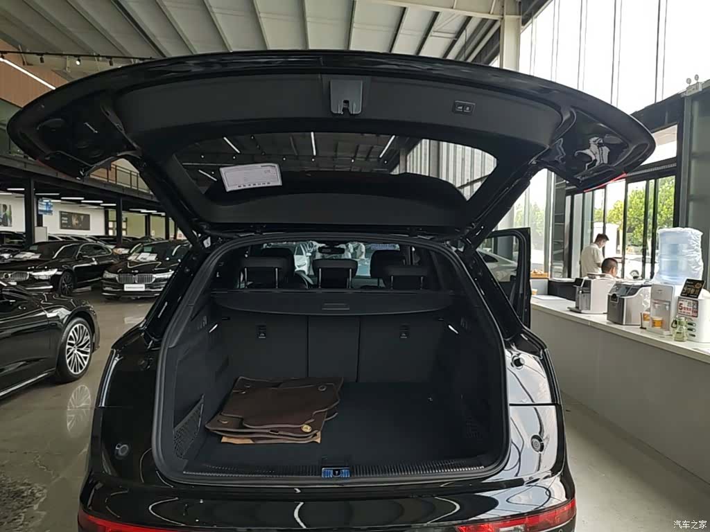 Audi Q5L, 2024 19