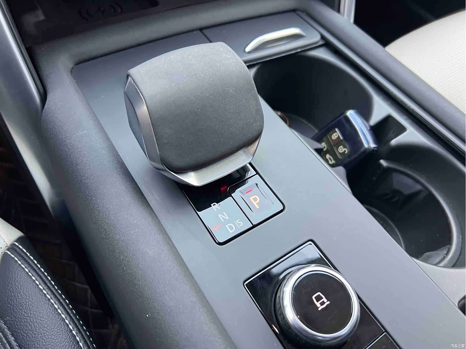 Land Rover Discovery, 2023 17