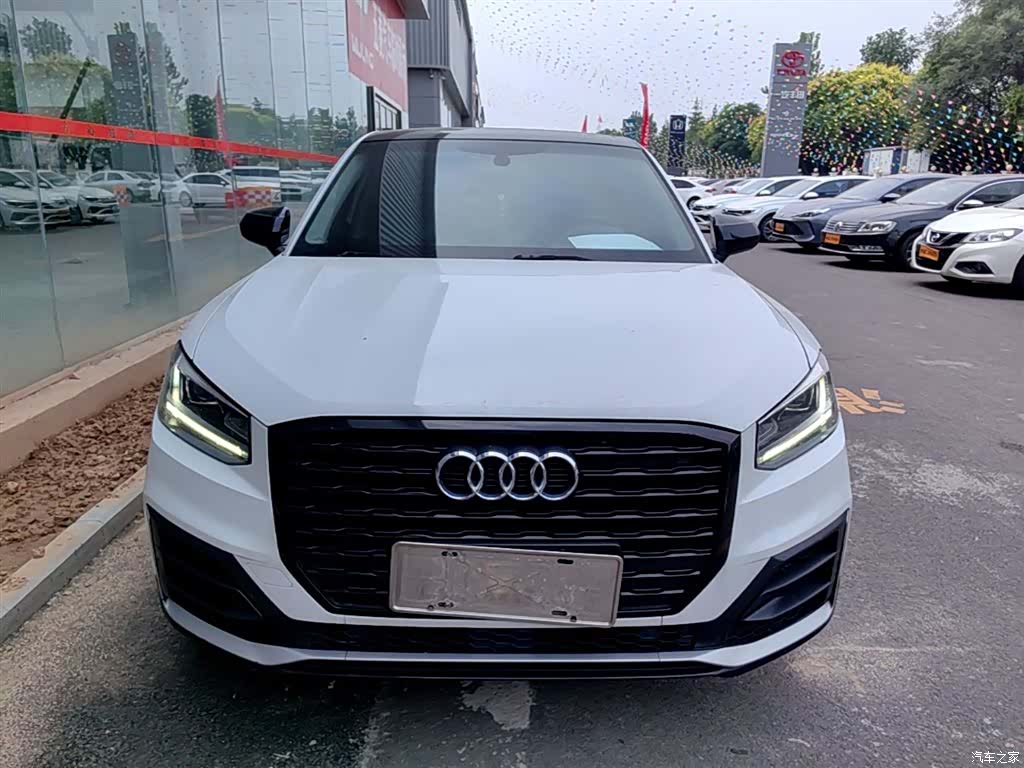 Audi Q2L, 2020 3