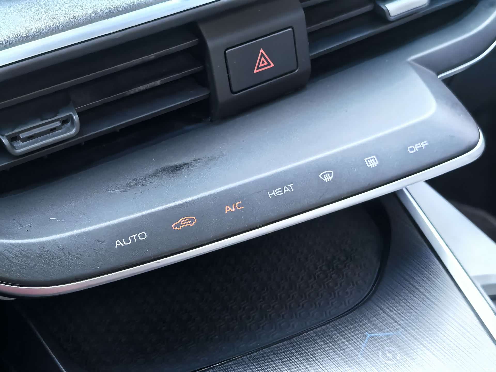 Geely A, 2019 32