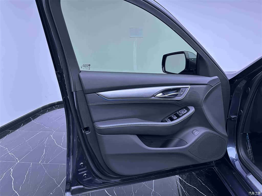 Cadillac CT5, 2022 17