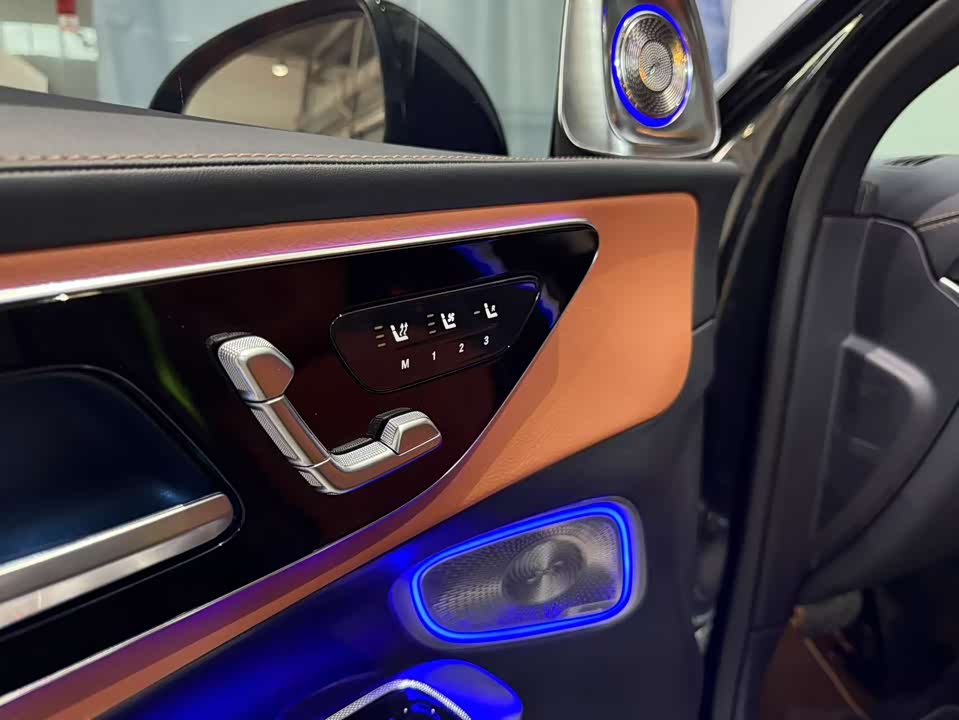 Mercedes-Benz GLC Mercedes-Benz GLC