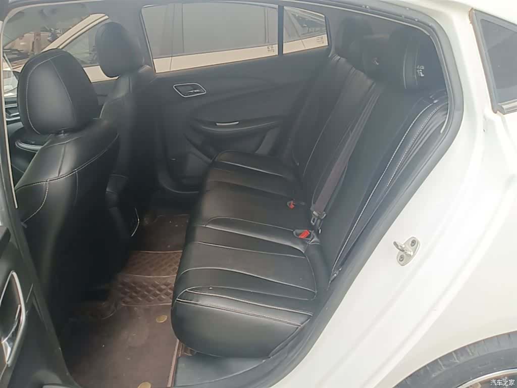 Roewe i5, 2021 17