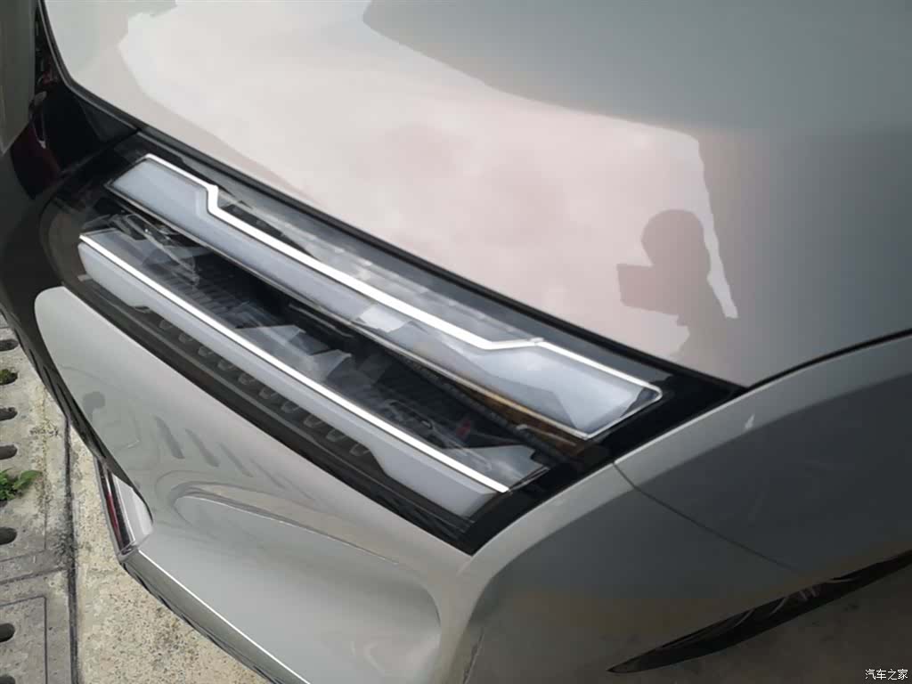 Wuling 730, 2025 24