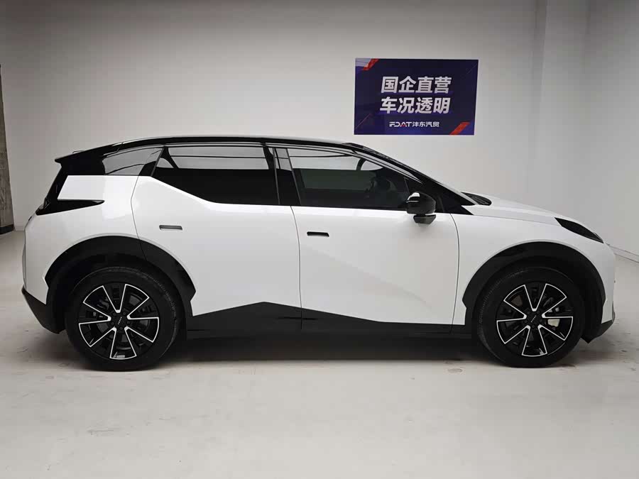 Zeekr X 2023, фото 7