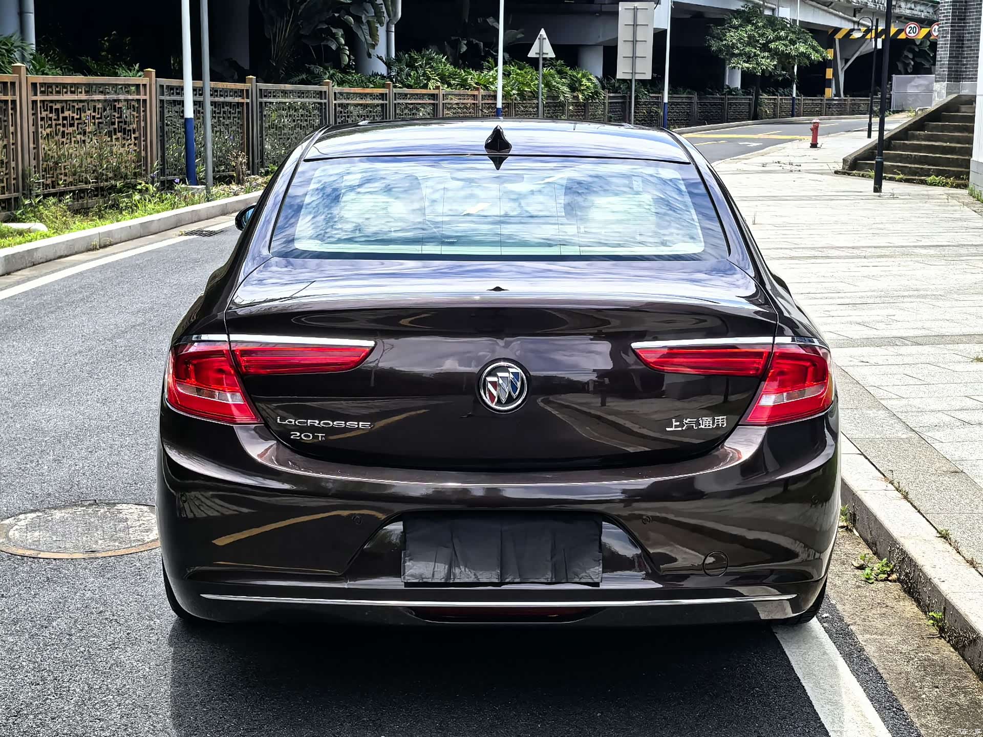 Buick LaCrosse, 2017 12
