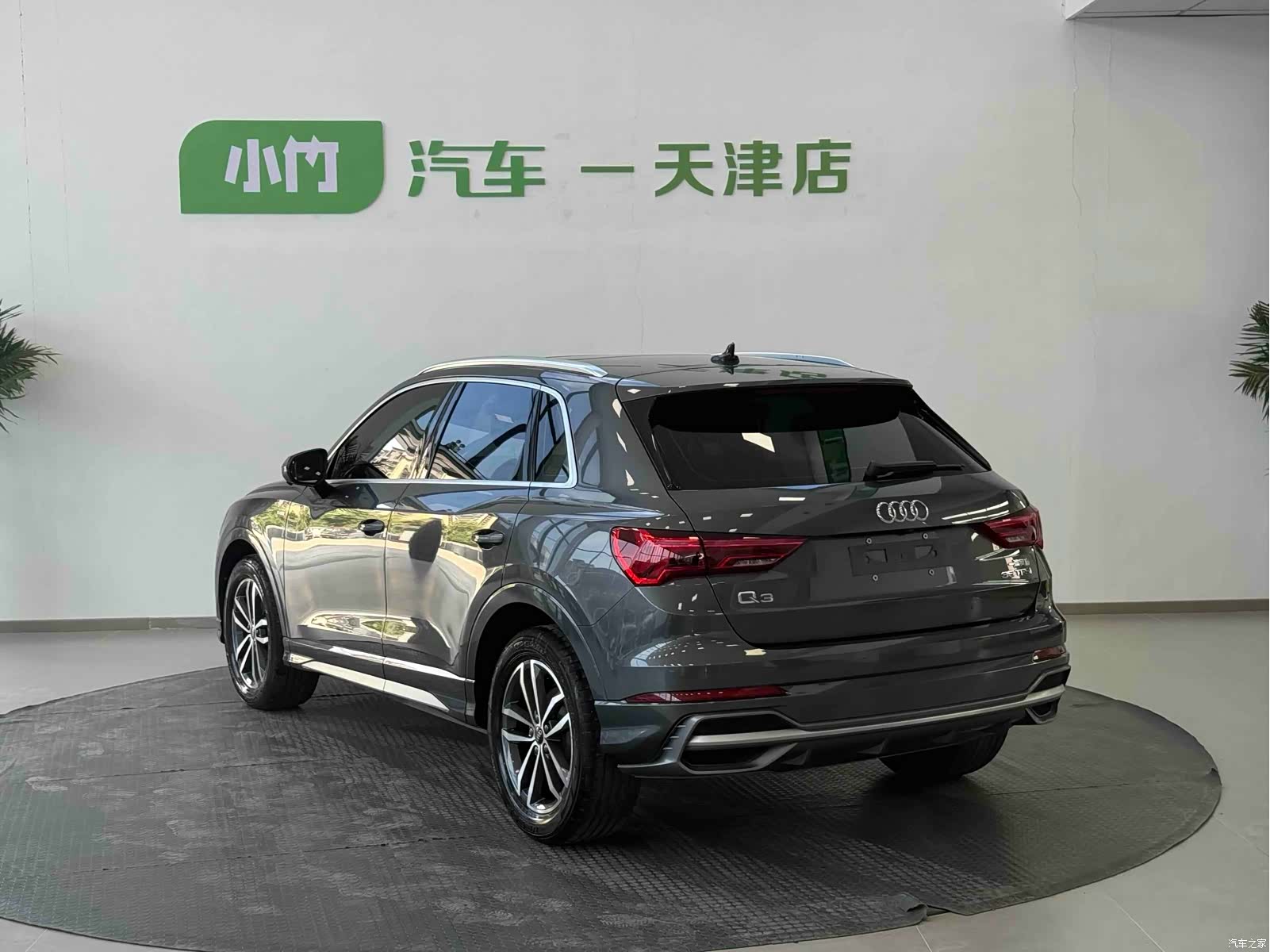 Audi Q3, 2023 все фото