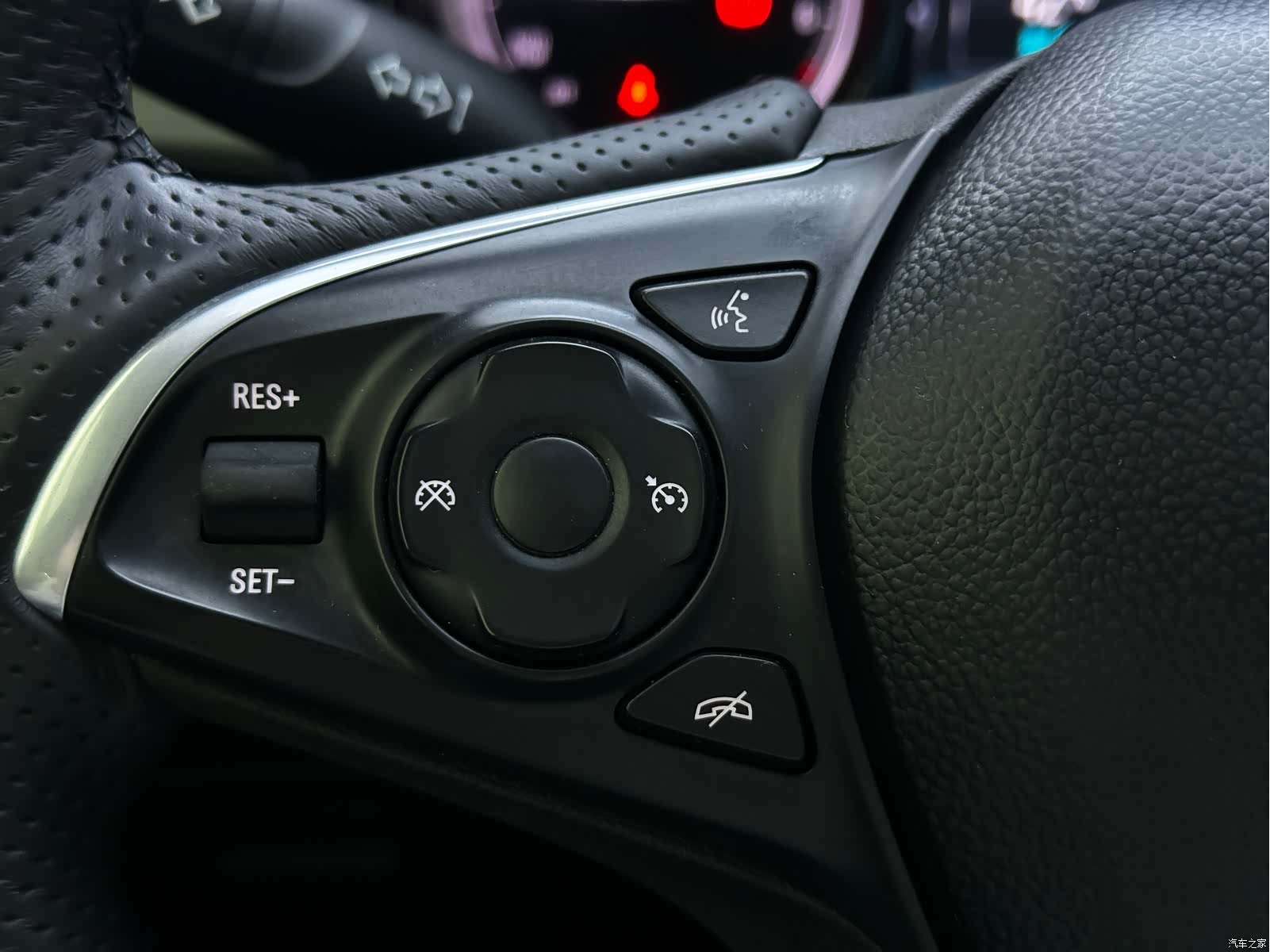 Buick Envision Plus, 2019 17