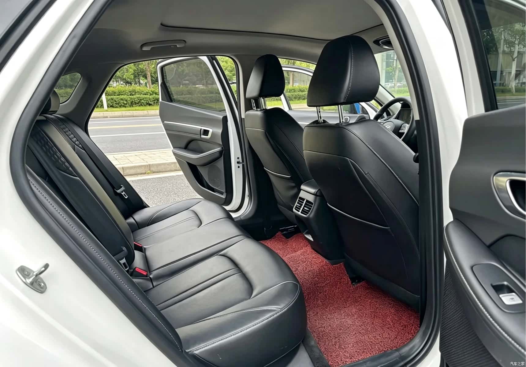 Hyundai Sonata, 2020 16