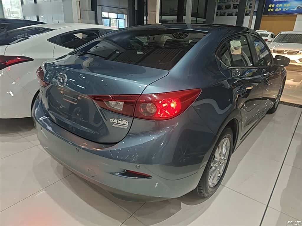 Mazda Mazda3, 2016 7