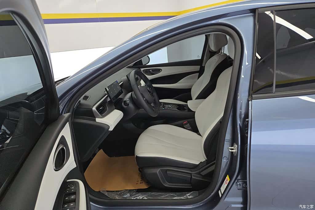 BYD Seal, 2025 9