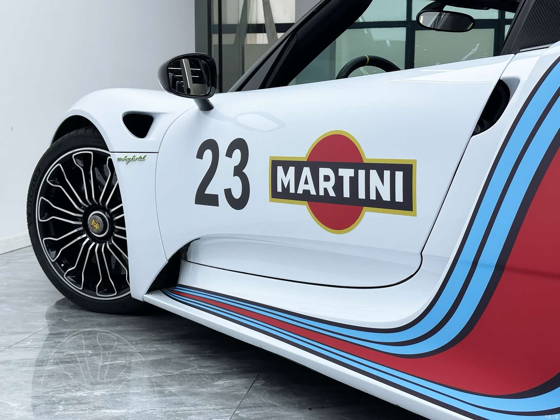 Porsche 918, 2015 10