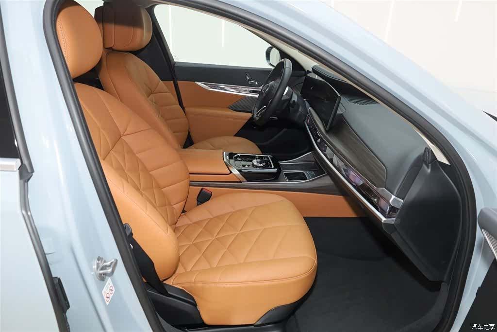 BMW i7, 2023 15
