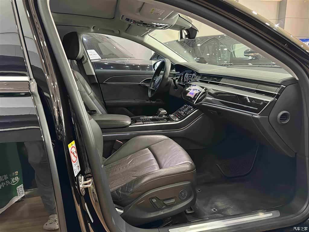 Audi A8L, 2018 8