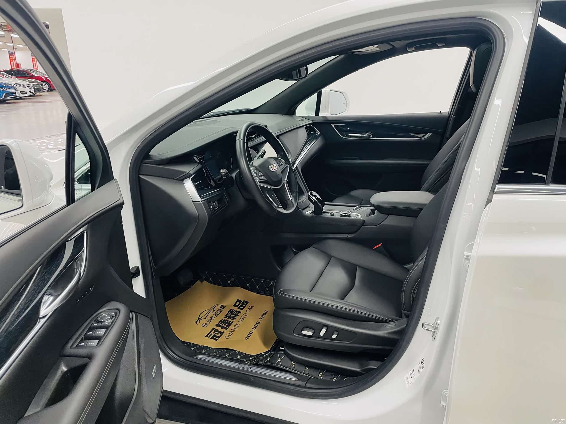Cadillac XT5, 2024 4