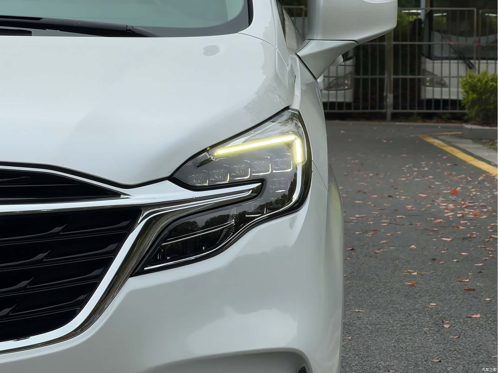 Buick GL8, 2021 23