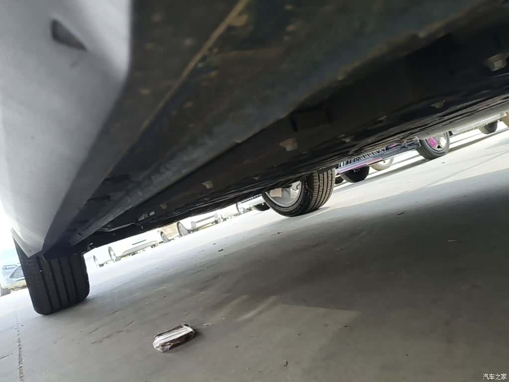 Geely Galaxy L7, 2026 21