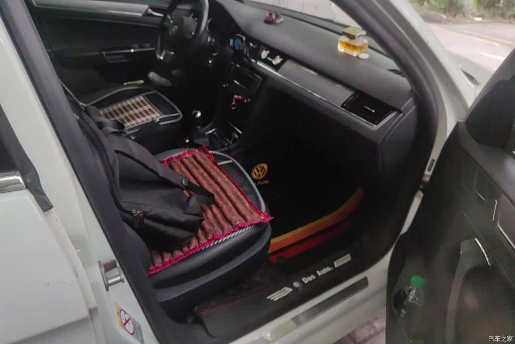 Volkswagen Bora, 2015 8