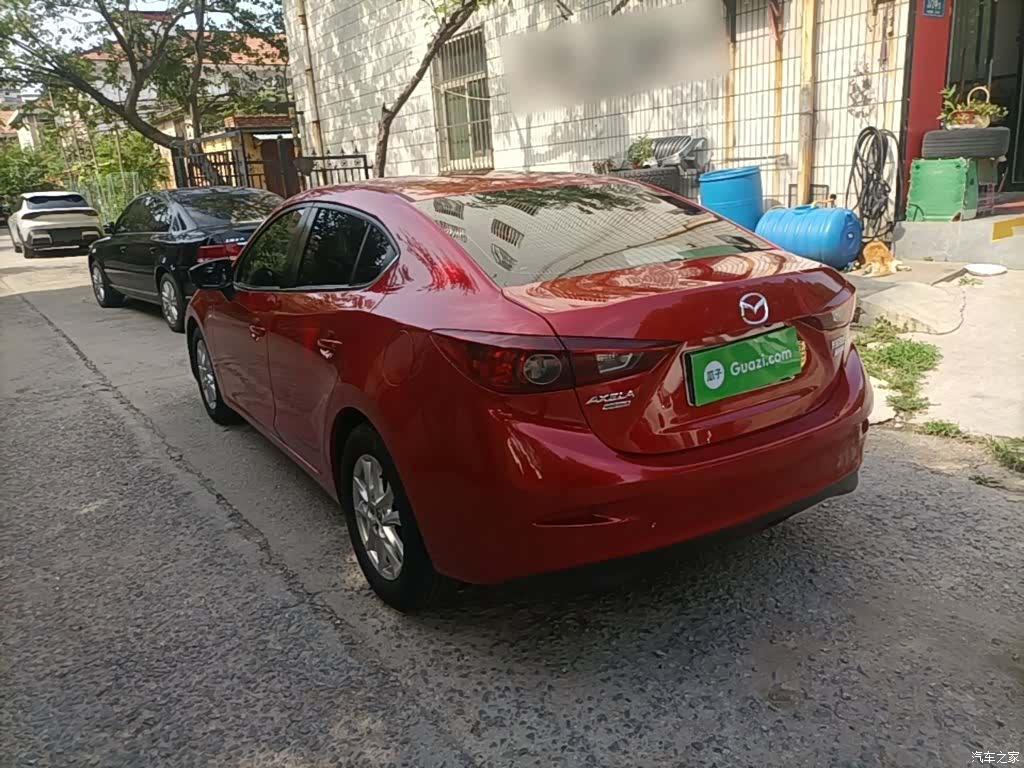 Mazda Mazda3, 2018 все фото