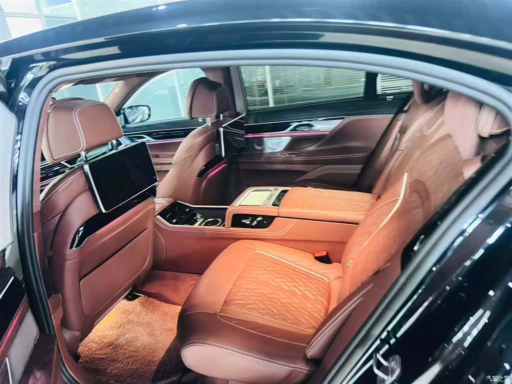 BMW 7 Series, 2022 7