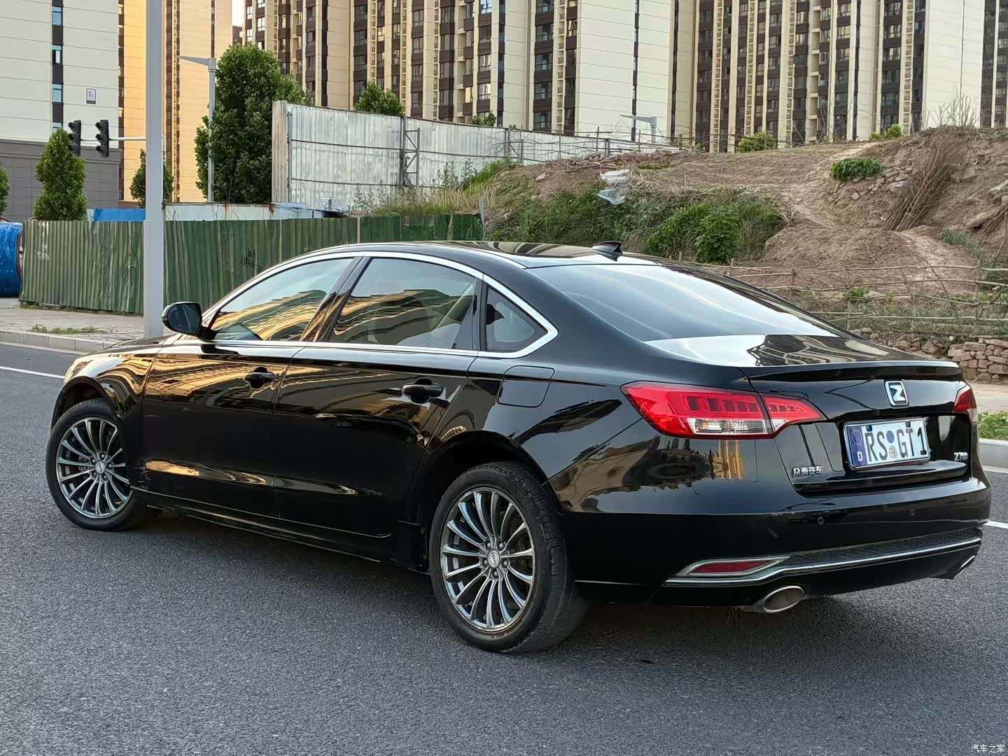 Zotye Z700, 2017 9