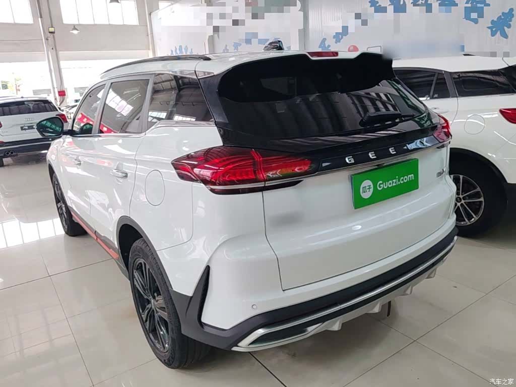 Geely Boyue, 2021 все фото