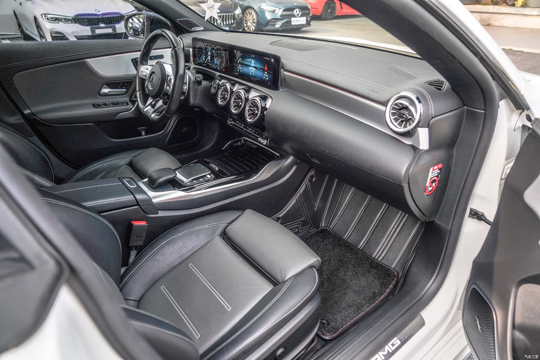 Mercedes-Benz CLA, 2022 15