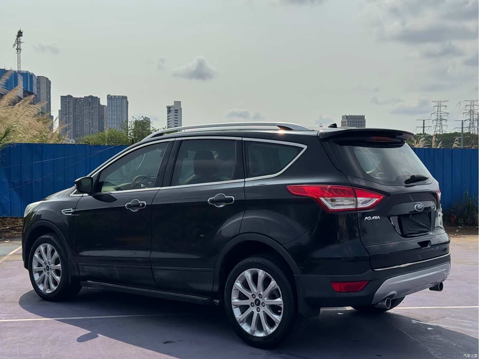 Ford Kuga, 2014 7