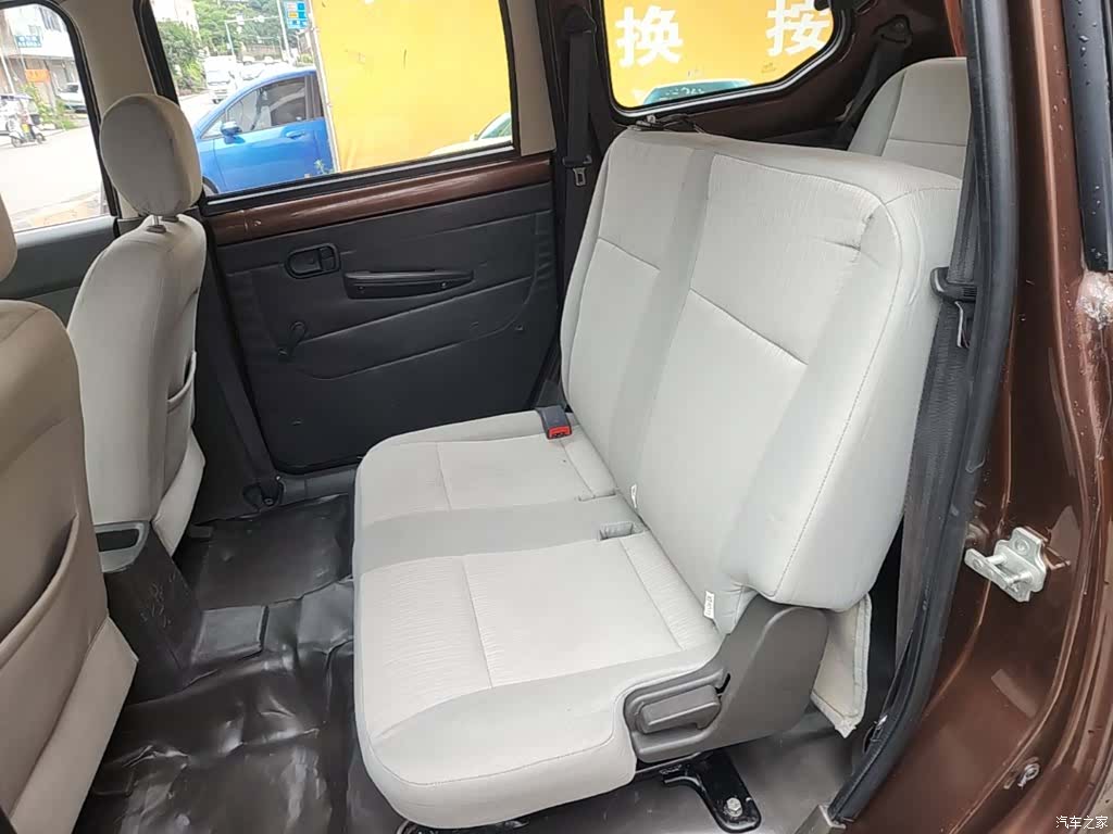 Wuling Hongguang, 2016 17