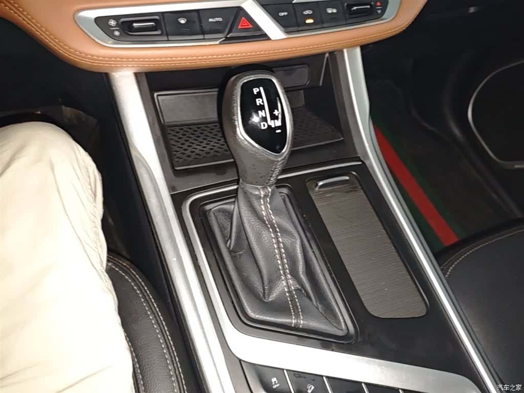 Geely X6, 2019 6