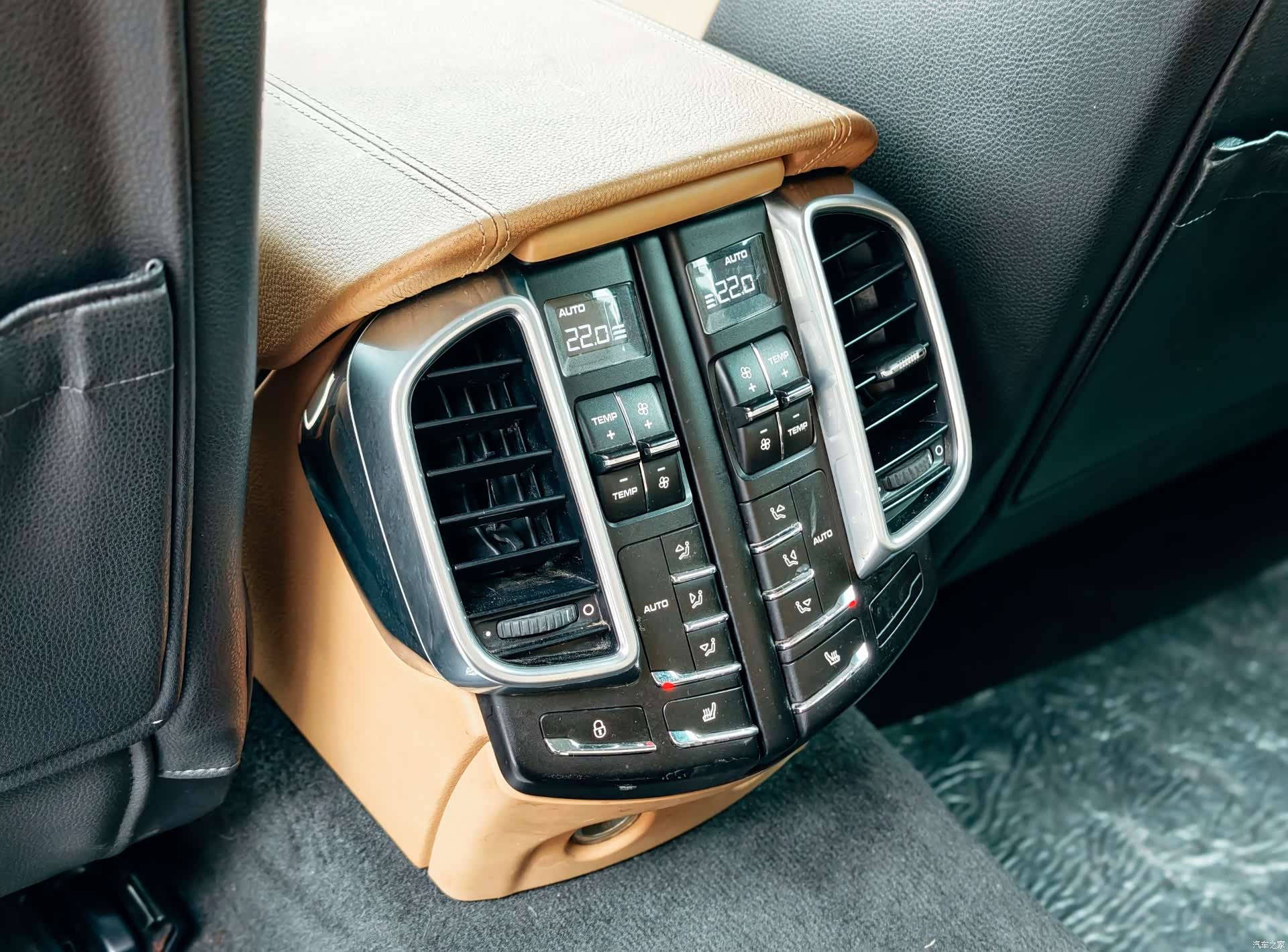Porsche Cayenne, 2014 14