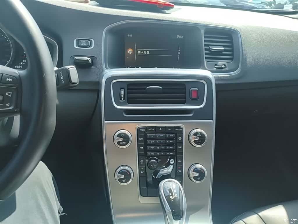 Volvo S60, 2016 13