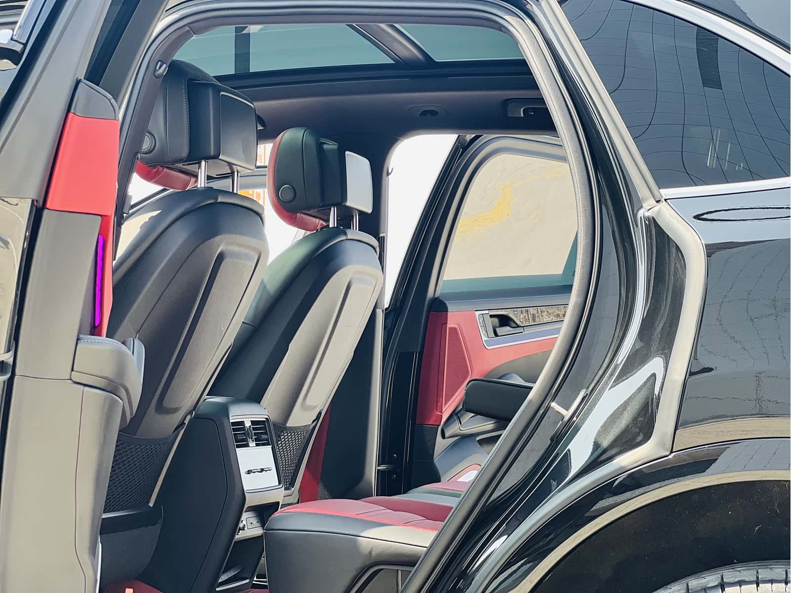 Porsche Cayenne, 2025 все фото