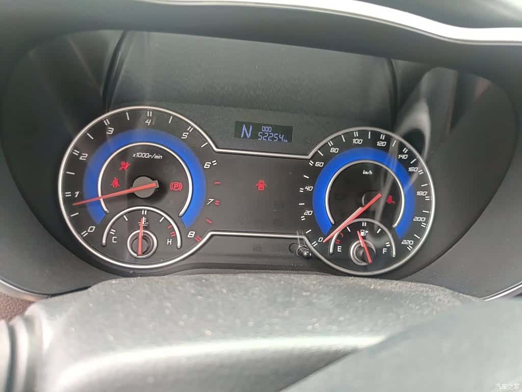 Haima V70, 2017 8