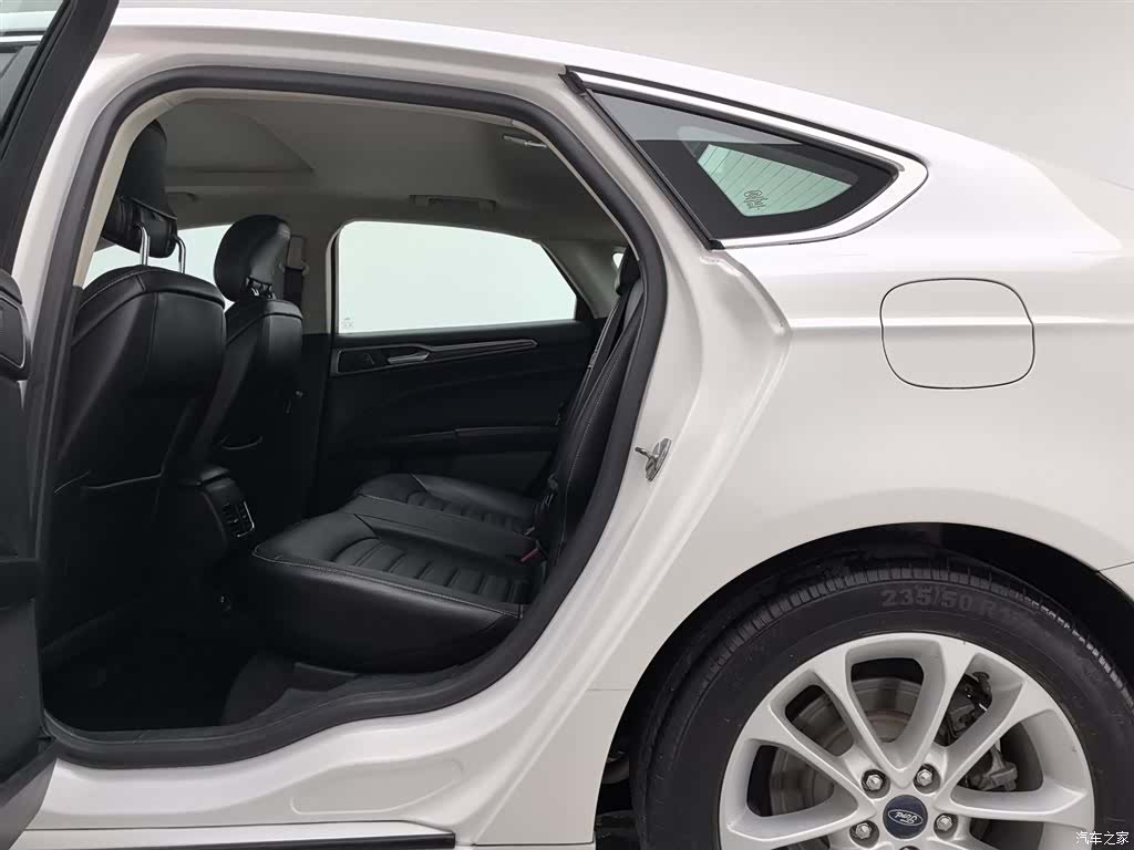 Ford Mondeo, 2019 15