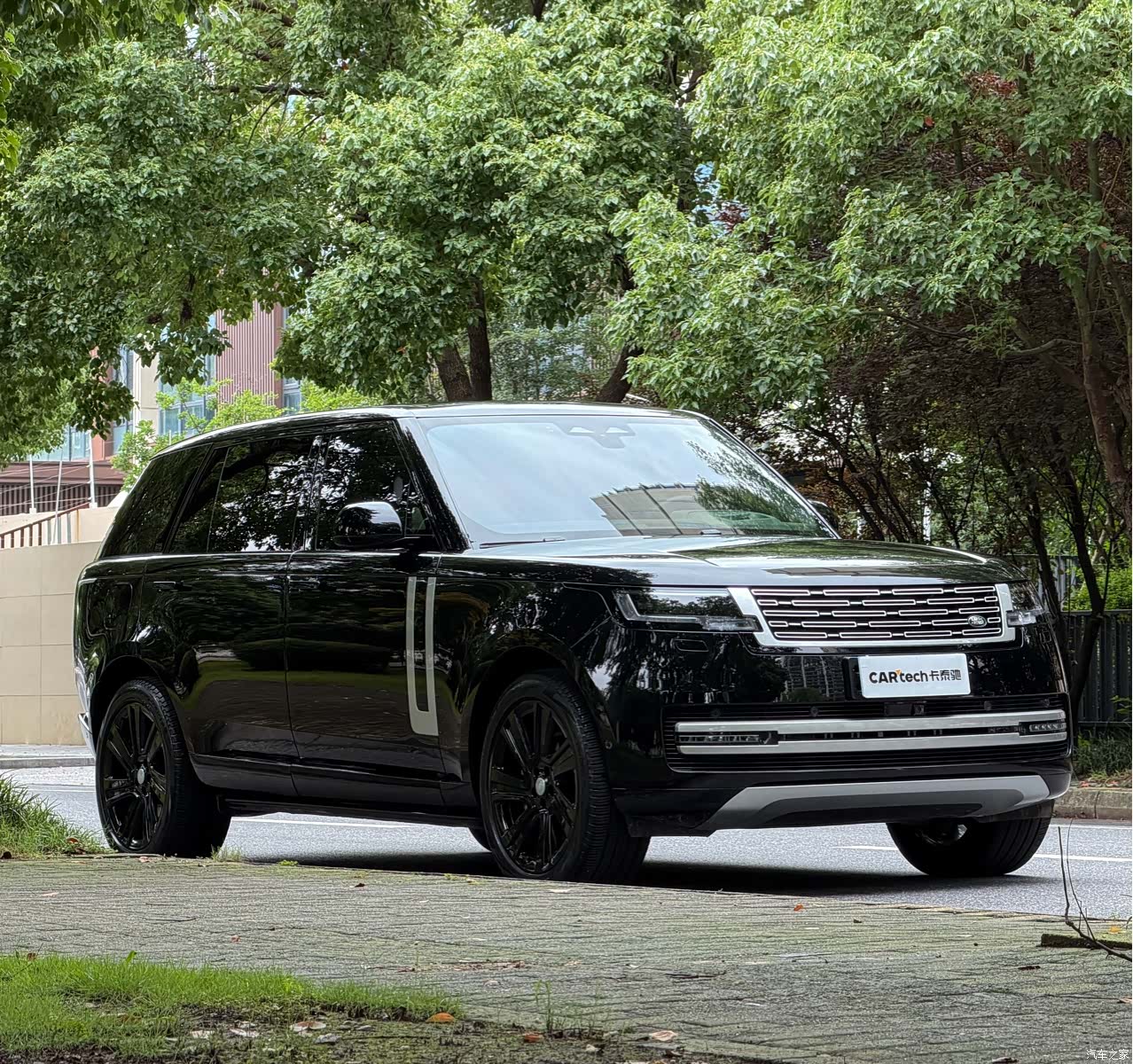 Land Rover Range Rover, 2024 3