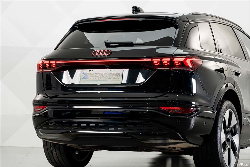Audi e-tron, 2025 7