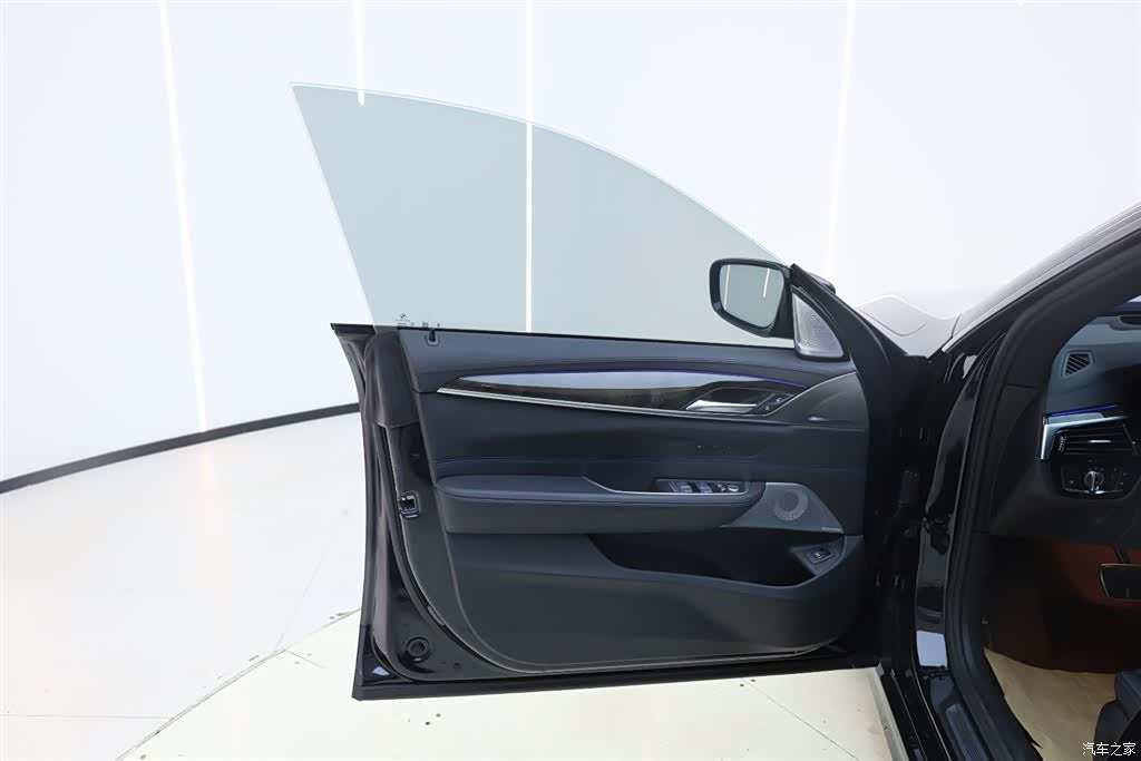 BMW 6 Series GT, 2024 16
