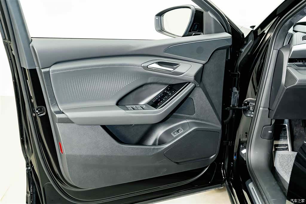Audi e-tron, 2025 18