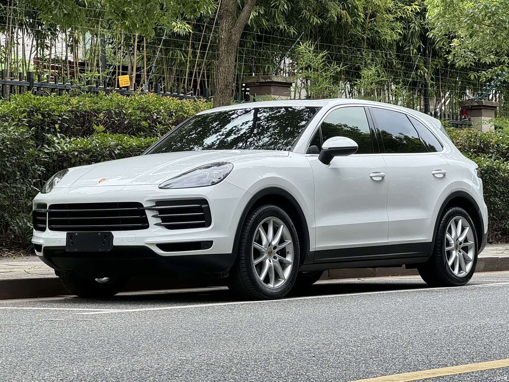 Porsche Cayenne, 2020 1
