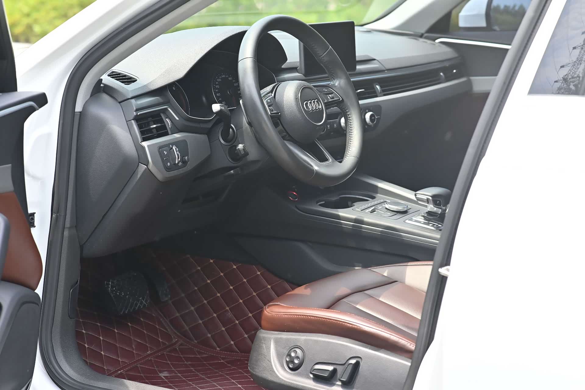 Audi A4L, 2018 4