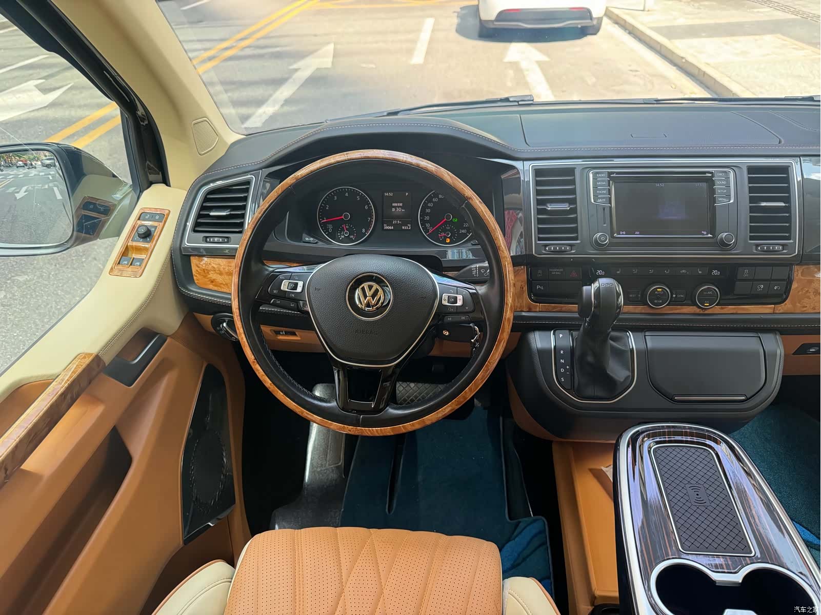 Volkswagen 7, 2017 16