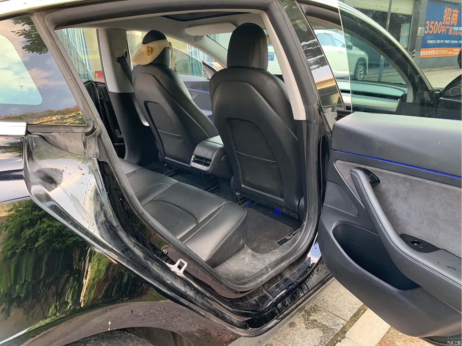Tesla Model 3, 2020 11